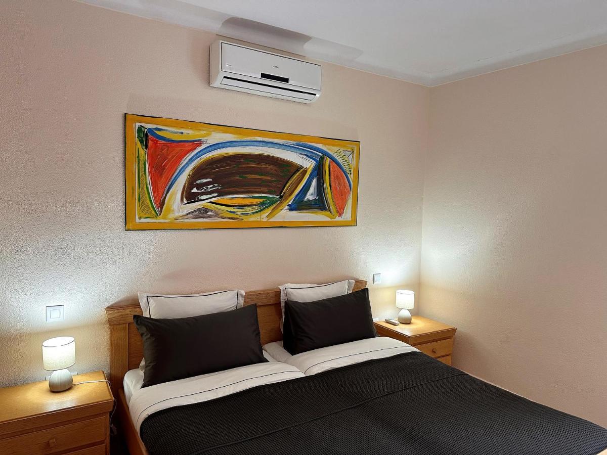 Villa Sanchez In Strandnahe Mit Pool, Jacuzzi, Klima, Wifi, Gas Bbq Santanyi Bagian luar foto