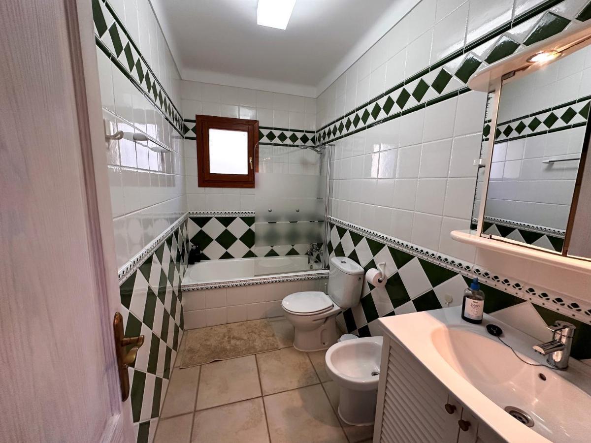 Villa Sanchez In Strandnahe Mit Pool, Jacuzzi, Klima, Wifi, Gas Bbq Santanyi Bagian luar foto